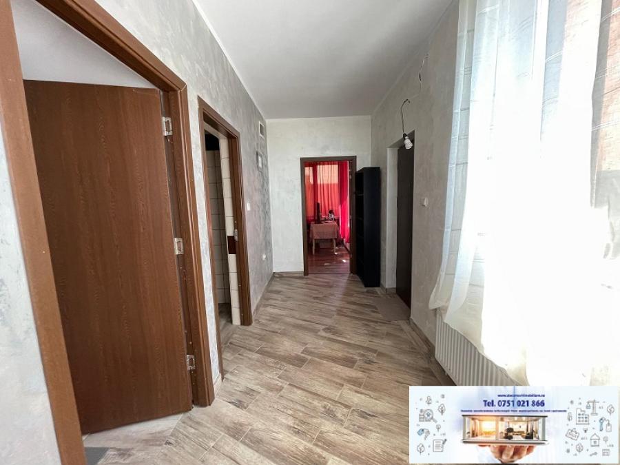 Casa De locuit De vanzare