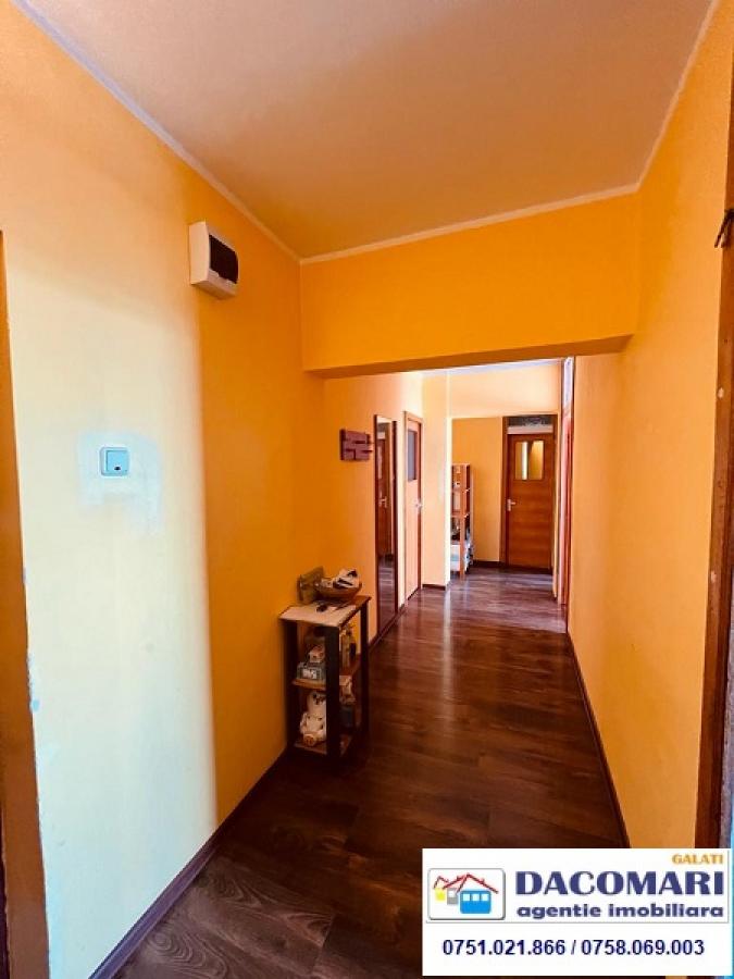 Apartament De locuit De vanzare