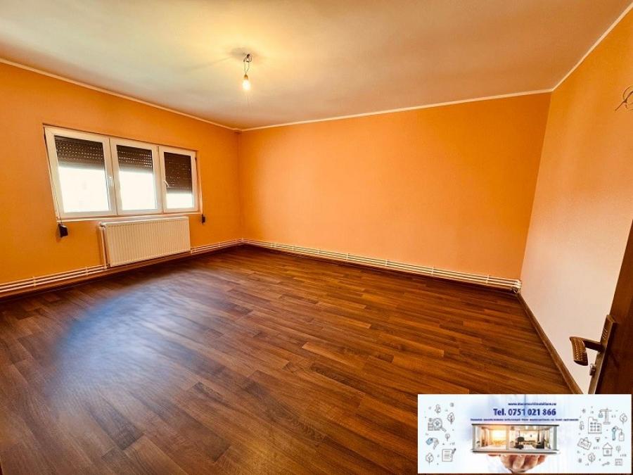 Apartament De locuit De vanzare