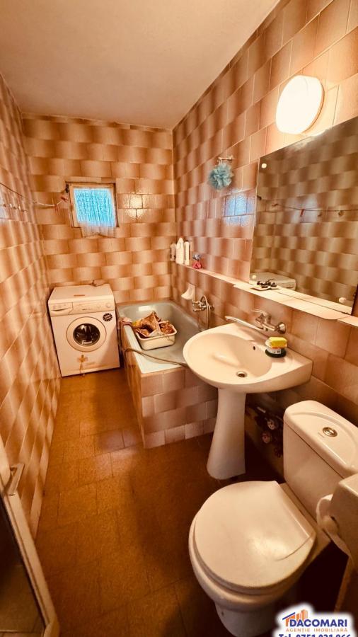 Apartament De locuit De vanzare