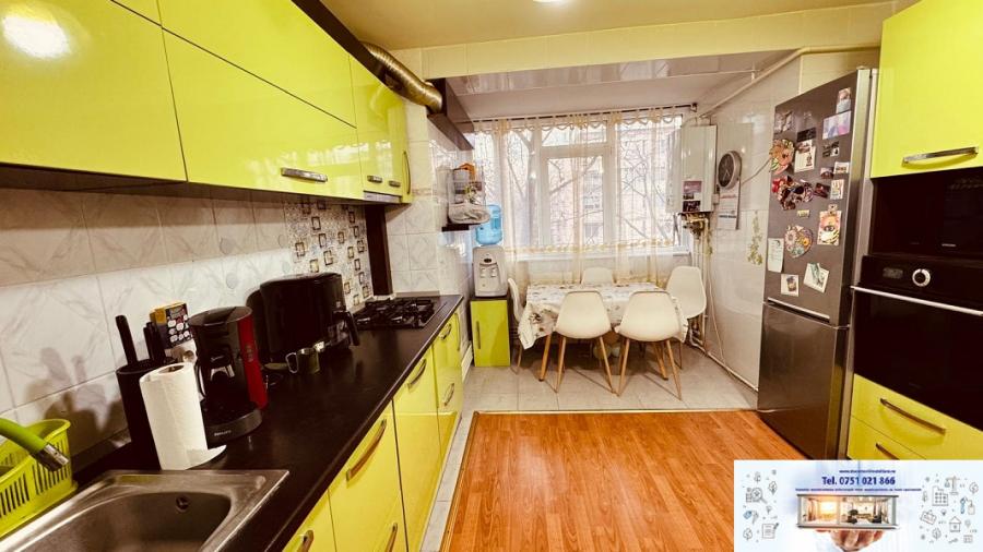 Apartament De locuit De vanzare