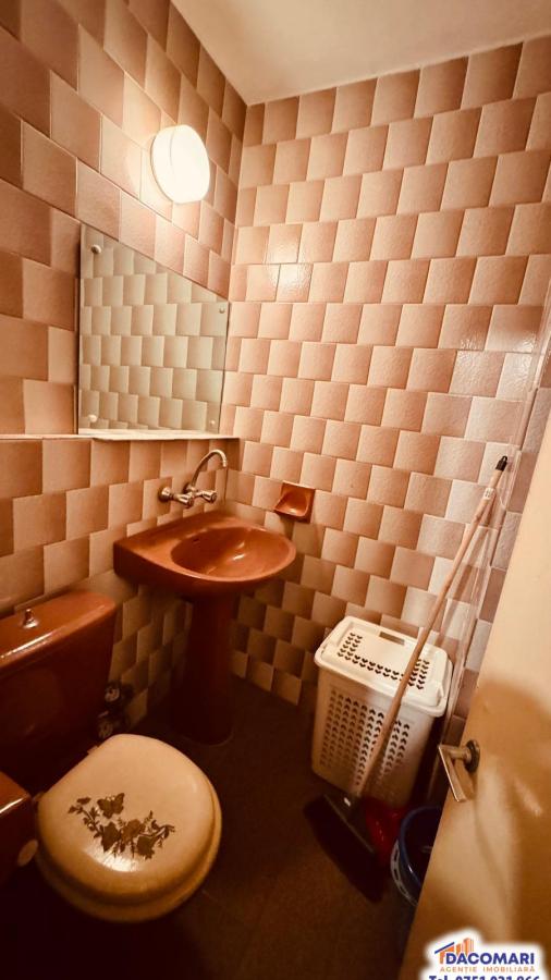 Apartament De locuit De vanzare