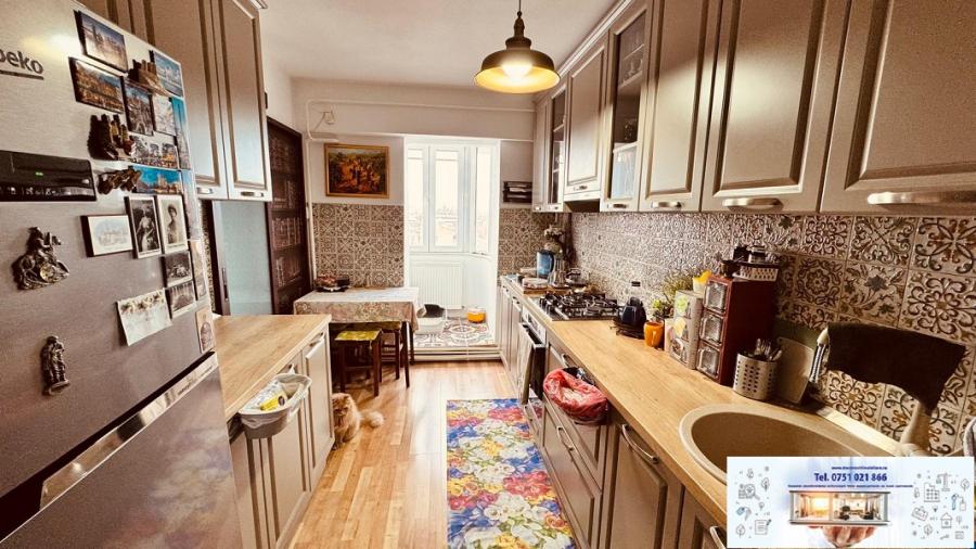 Apartament De locuit De vanzare