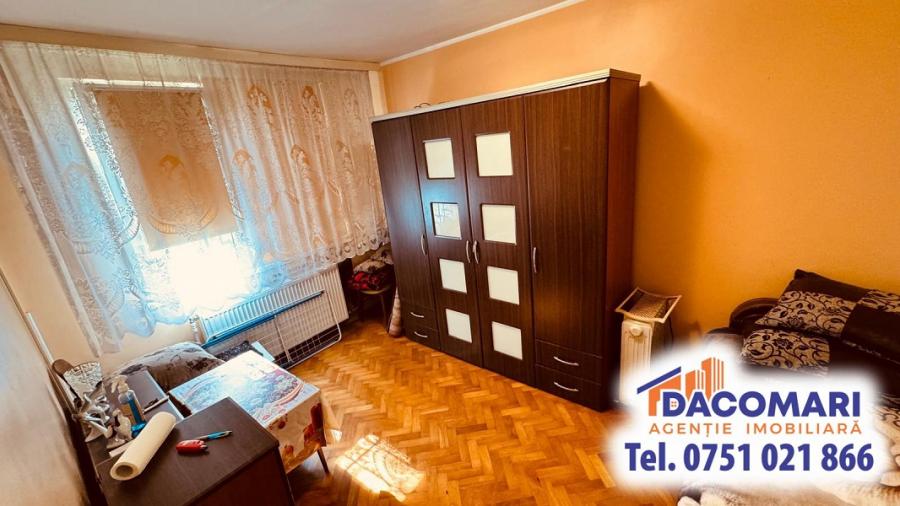 Apartament De locuit De vanzare