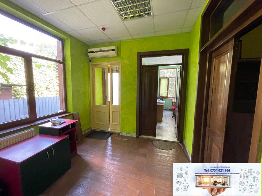 Casa De locuit De vanzare