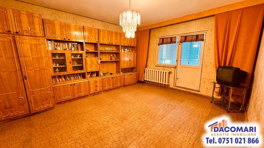 Apartament De locuit De vanzare