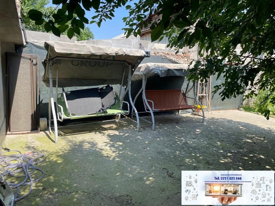 Casa De locuit De vanzare