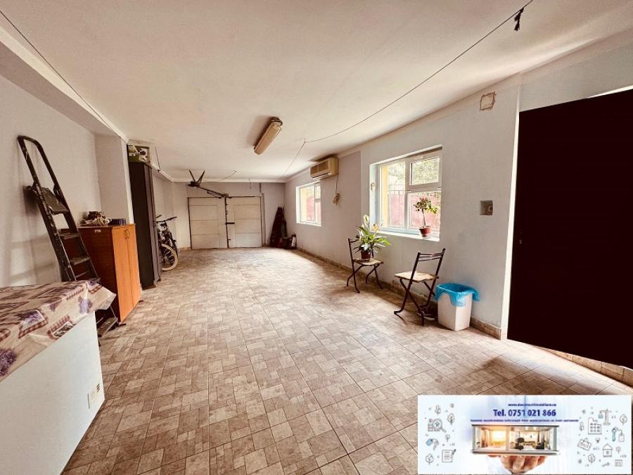 Casa De locuit De vanzare