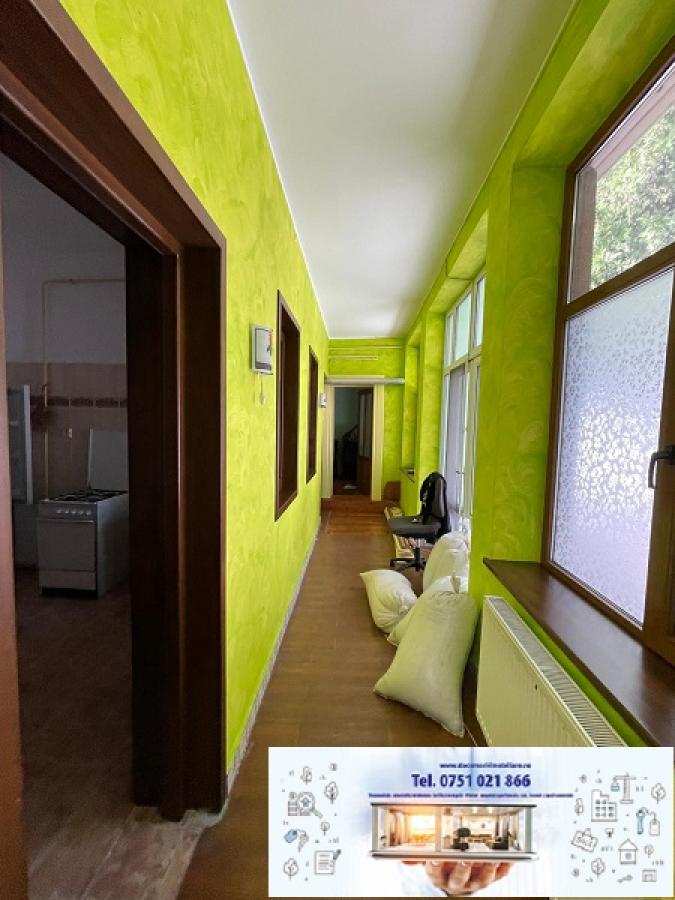 Casa De locuit De vanzare