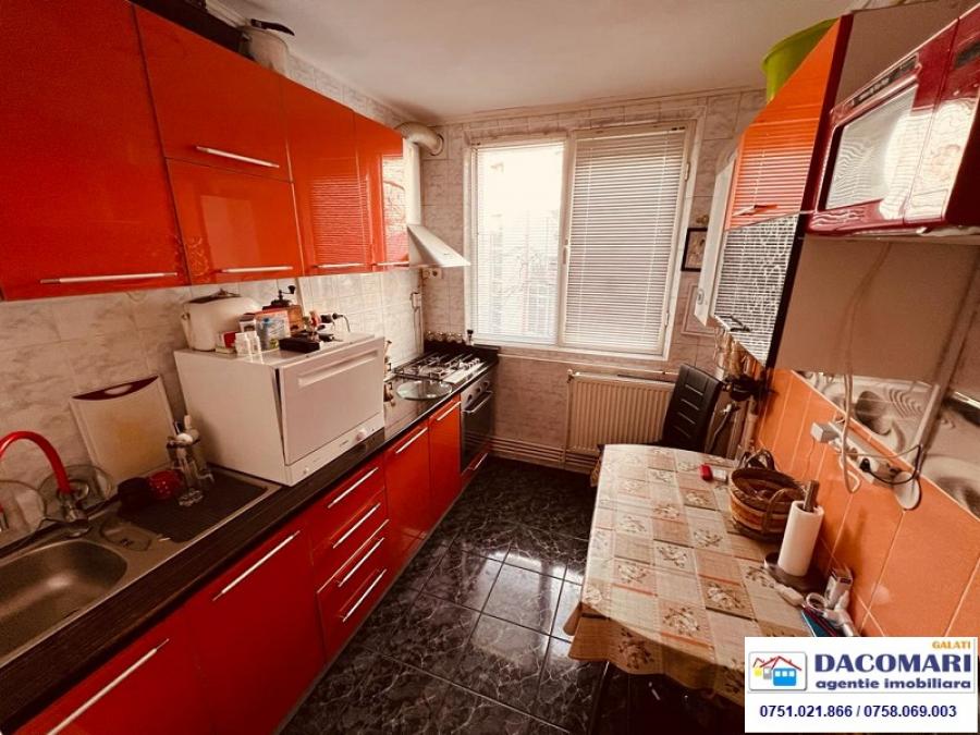 Apartament De locuit De vanzare