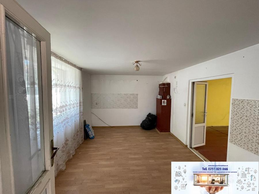 Casa De locuit De vanzare